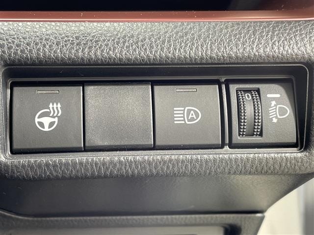Toyota PRIUS 2023 8060020-21