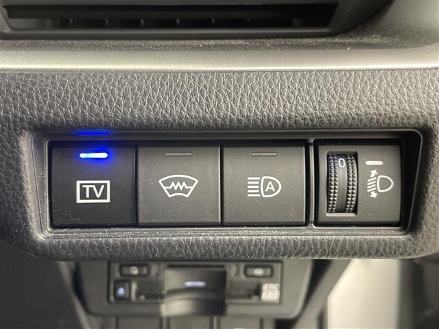 Toyota PRIUS 2023 8060037-10