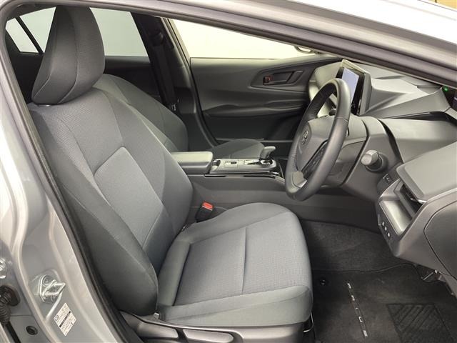 Toyota PRIUS 2023 8060037-22