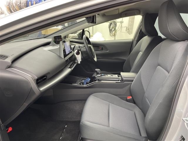 Toyota PRIUS 2023 8060037-4