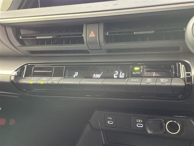 Toyota PRIUS 2023 8060037-5