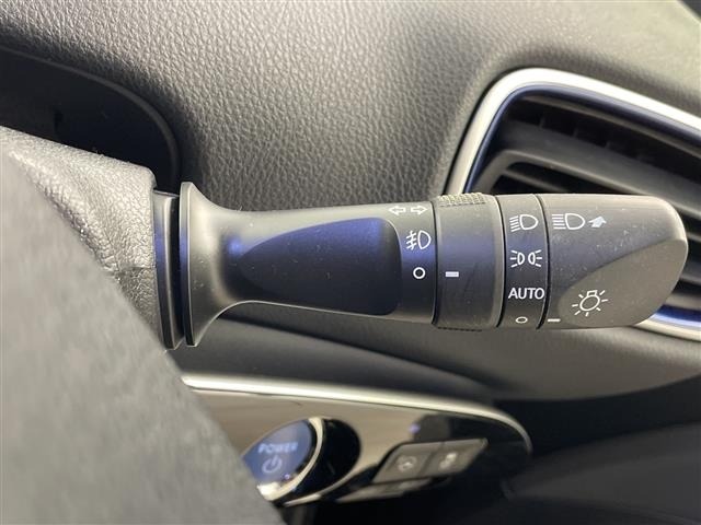 Toyota PRIUS 2019 8060048-8