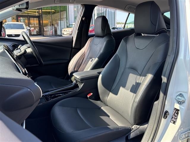 Toyota PRIUS 2019 8060049-11