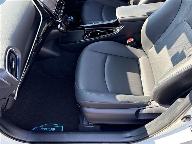 Toyota PRIUS 2019 8060049-12