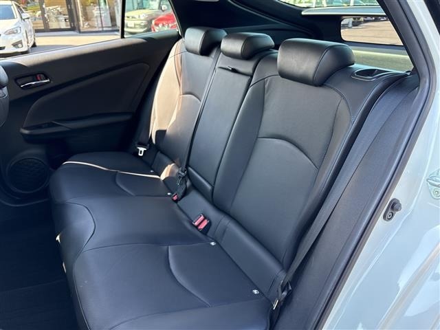 Toyota PRIUS 2019 8060049-22