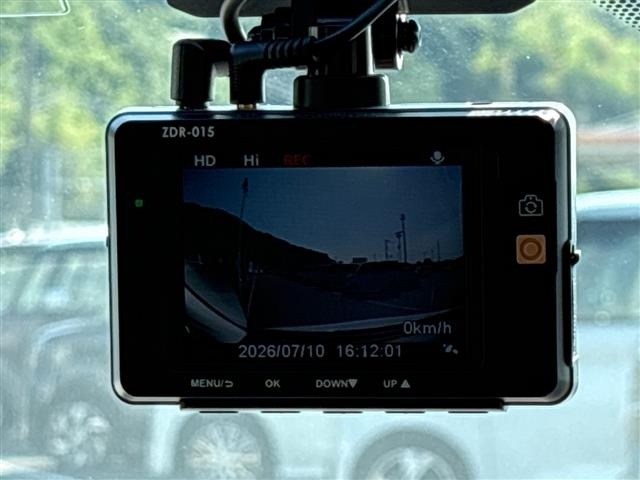 Toyota PRIUS 2019 8060049-7