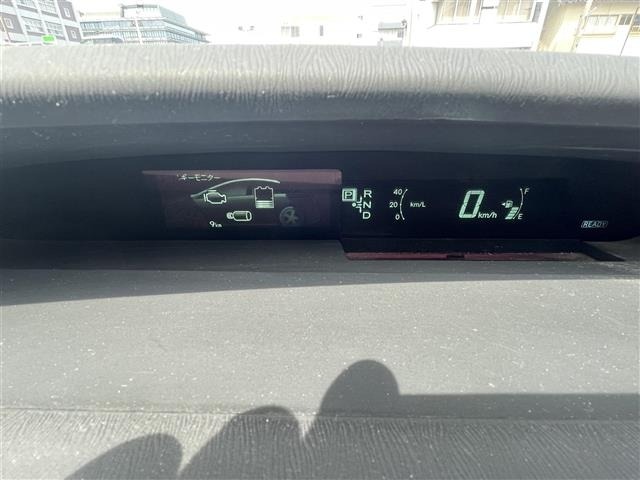 Toyota PRIUS 2015 8060050-19
