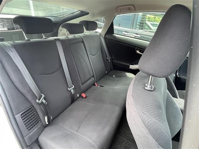 Toyota PRIUS 2015 8060050-6