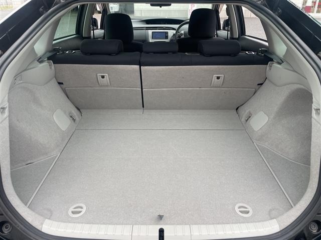 Toyota PRIUS 2013 8060060-8