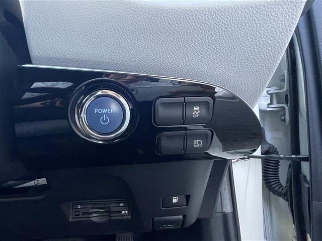 Toyota PRIUS 2016 8060062-1