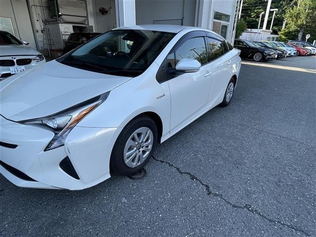 Toyota PRIUS 2016 8060062-22