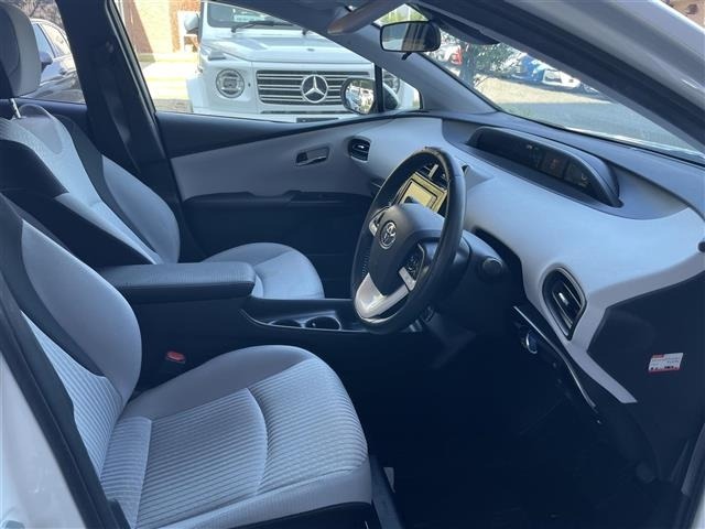 Toyota PRIUS 2016 8060062-5