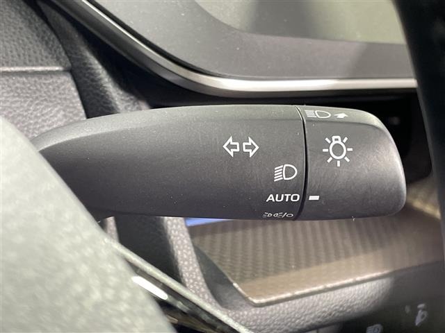 Toyota PRIUS 2025 8060067-4