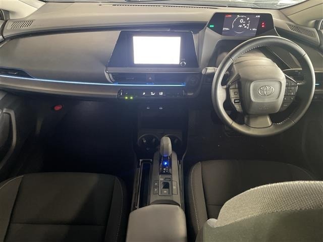 Toyota PRIUS 2023 8060076-16