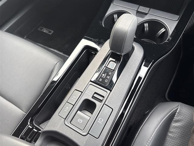 Toyota PRIUS 2023 8060077-20