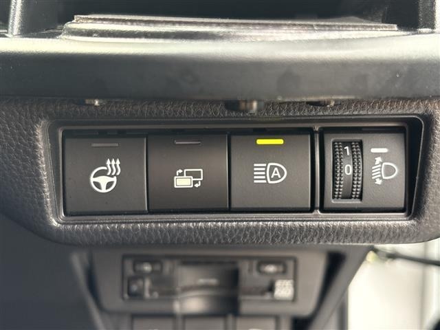 Toyota PRIUS 2023 8060077-4