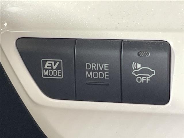 Toyota PRIUS 2017 8060081-12