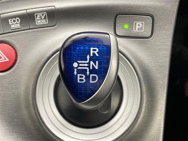 Toyota PRIUS 2012 8060088-1