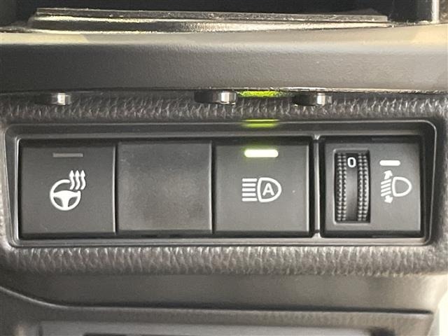 Toyota PRIUS 2025 8060094-1