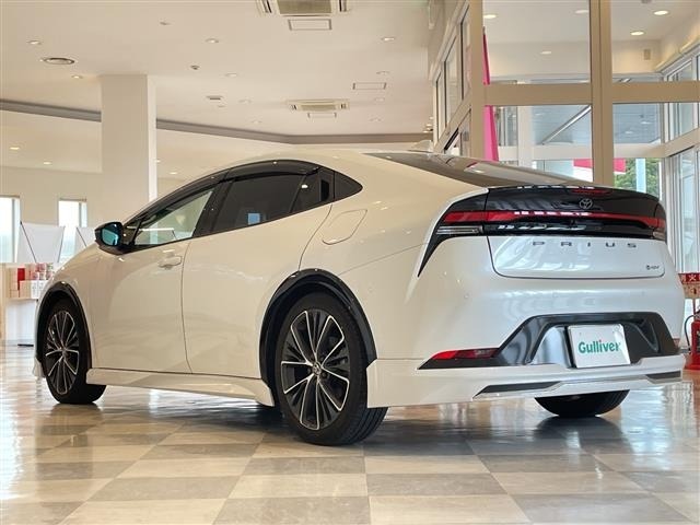 Toyota PRIUS 2025 8060094-2
