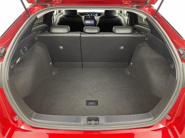 Toyota PRIUS 2016 8060097-11