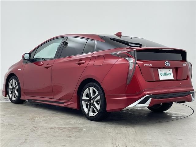 Toyota PRIUS 2016 8060097-2