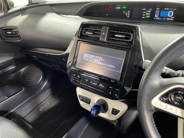 Toyota PRIUS 2017 8060102-11