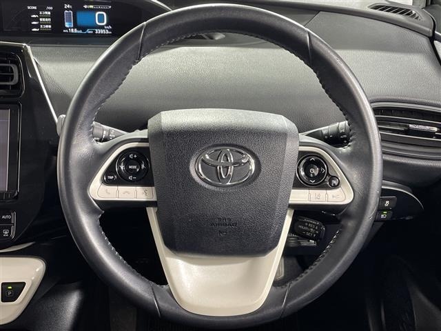 Toyota PRIUS 2017 8060102-5