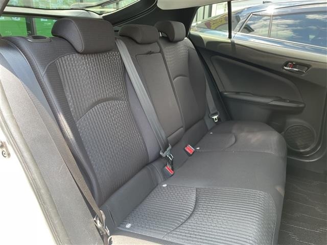 Toyota PRIUS 2018 8060110-12