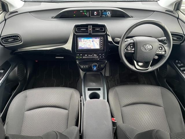 Toyota PRIUS 2019 8060111-14