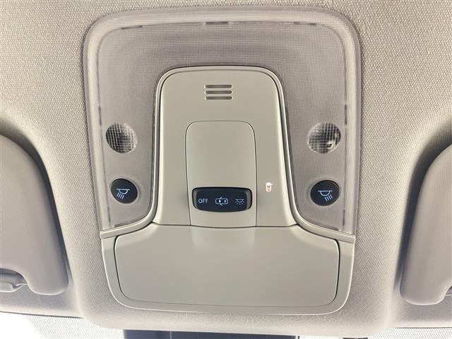 Toyota PRIUS 2017 8060114-12