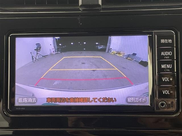 Toyota PRIUS 2017 8060114-18