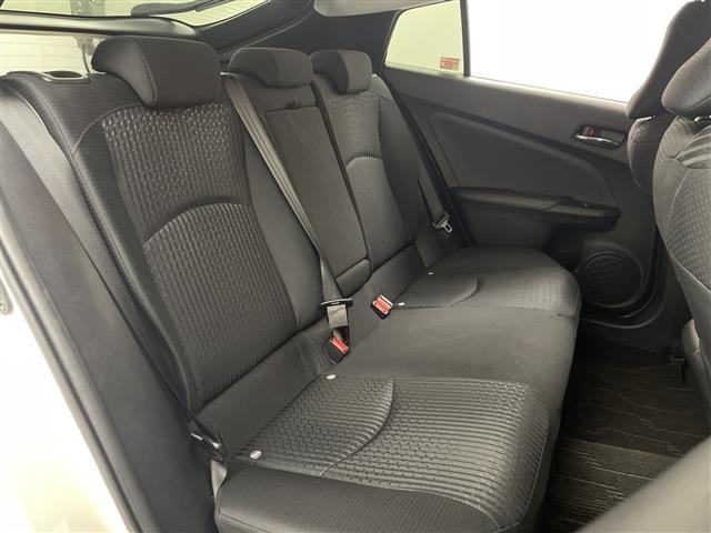 Toyota PRIUS 2017 8060114-4