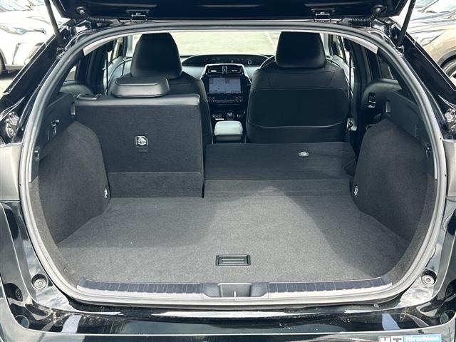 Toyota PRIUS 2017 8060115-20