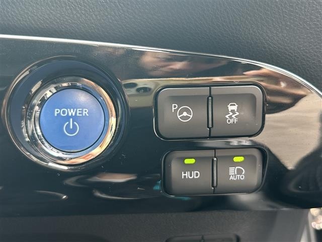 Toyota PRIUS 2017 8060115-21