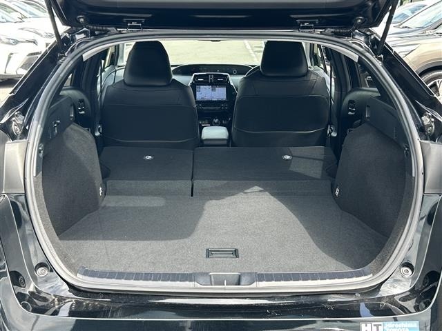 Toyota PRIUS 2017 8060115-22