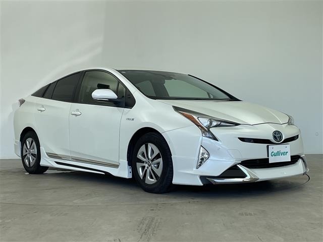 Toyota PRIUS 2017 8060120-0