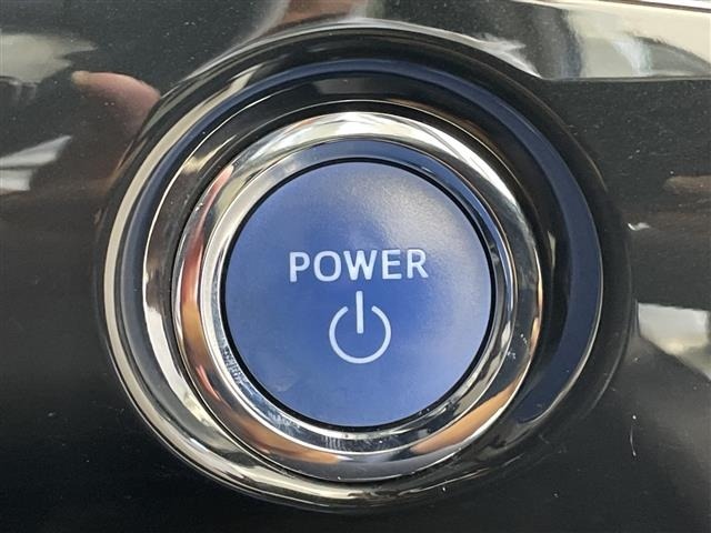 Toyota PRIUS 2017 8060120-10