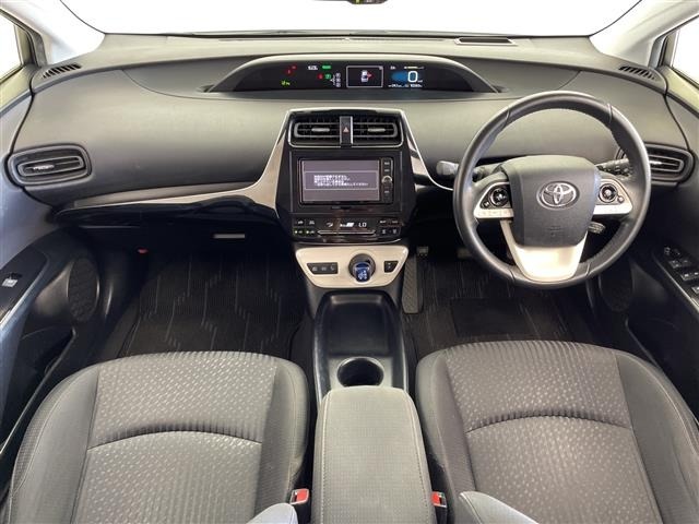 Toyota PRIUS 2017 8060120-14