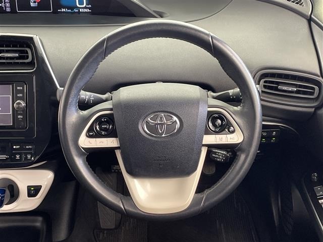 Toyota PRIUS 2017 8060120-18