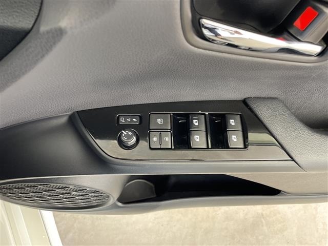 Toyota PRIUS 2017 8060120-20