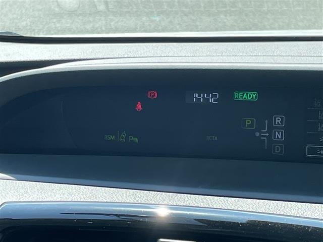 Toyota PRIUS 2021 8060123-16