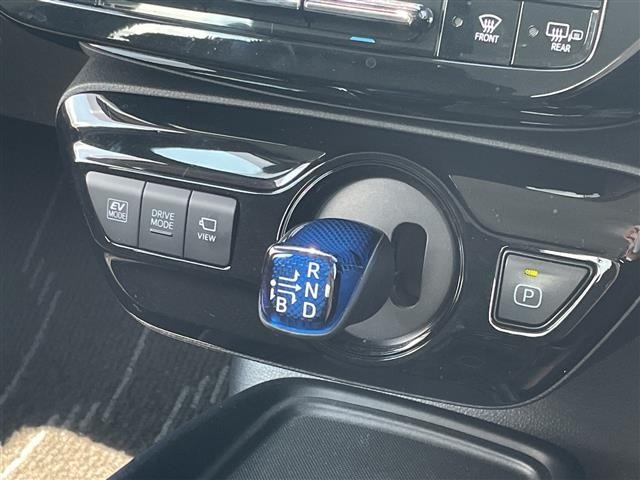Toyota PRIUS 2021 8060123-2