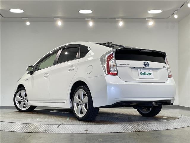 Toyota PRIUS 2015 8060143-14