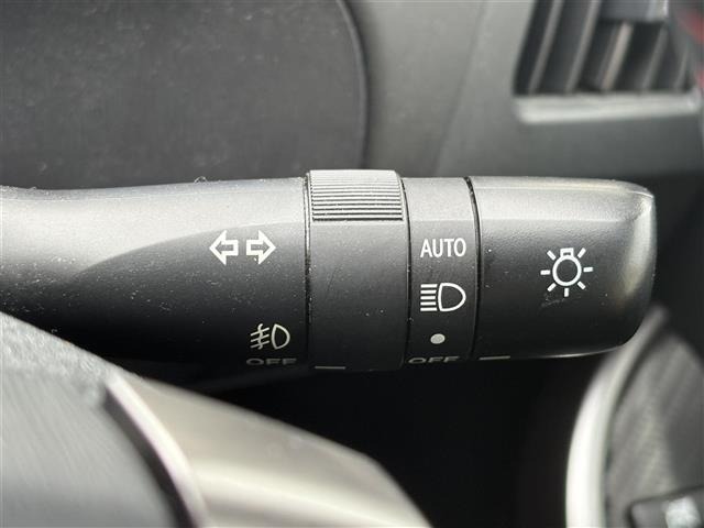Toyota PRIUS 2014 8060144-7
