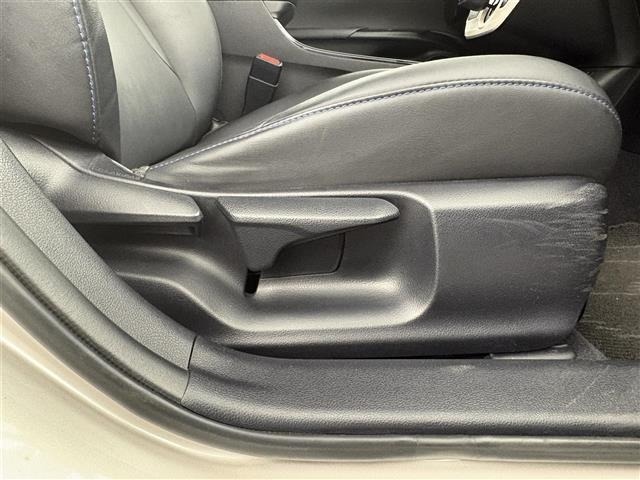 Toyota PRIUS 2016 8060157-12