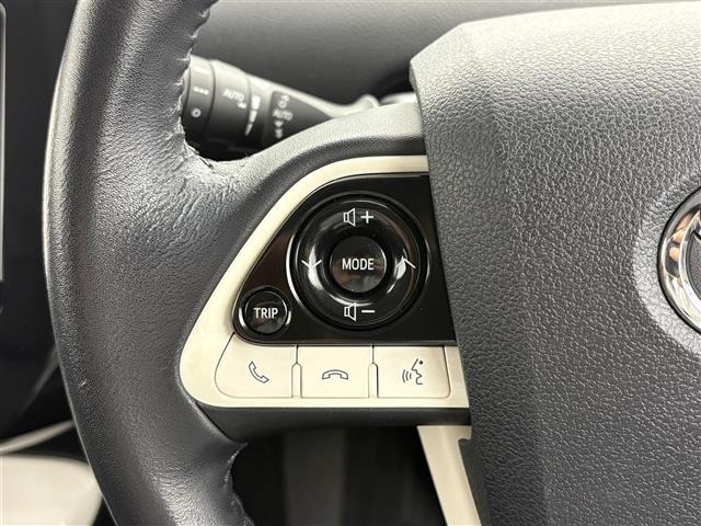 Toyota PRIUS 2016 8060157-17