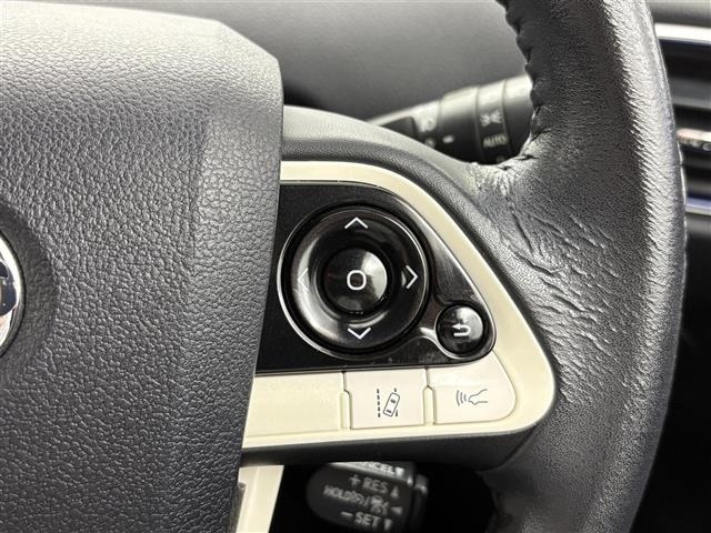 Toyota PRIUS 2016 8060157-18