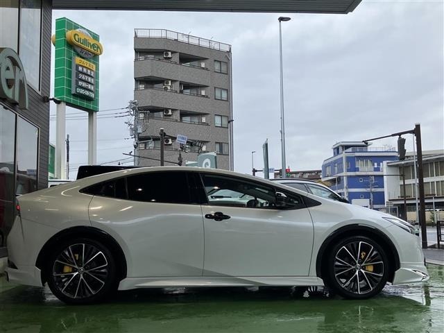 Toyota PRIUS 2024 8060158-10