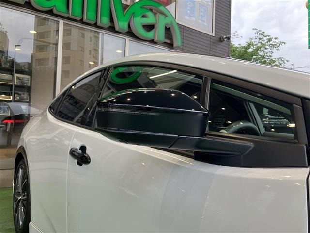Toyota PRIUS 2024 8060158-7